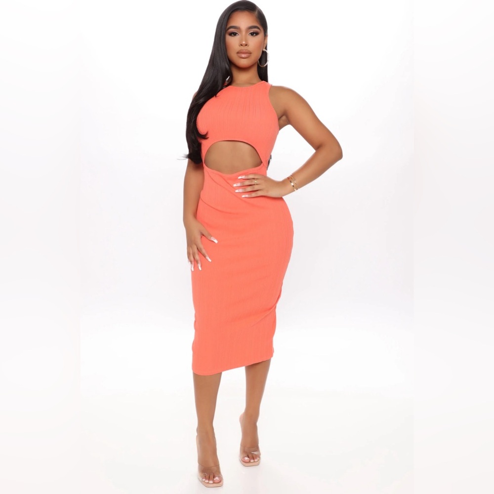 Stunning FashionNova Shaping Dress